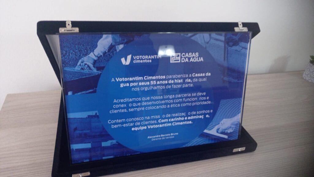 Placa de Homenagem 22
