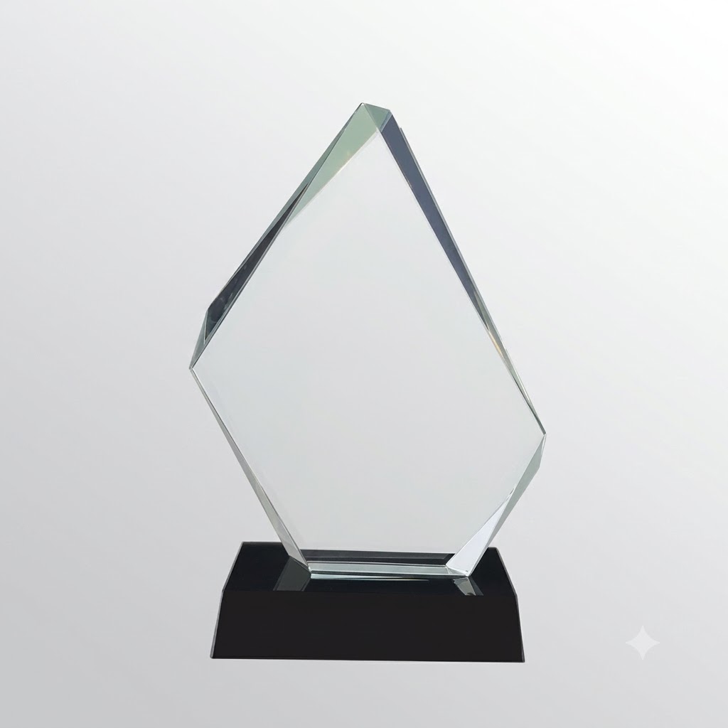 Troféu em Acrilico Modelo Diamante com lapidação nas Bordas – TF04